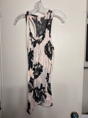 Everly Floral Racerback Tank Top Blush Pink Black Sleeveless Tunic Women’s